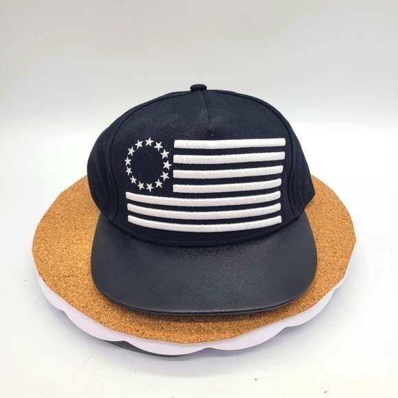 BETSY ROSS FLAG 1776 SNAPBACK HAT BLACK NEW